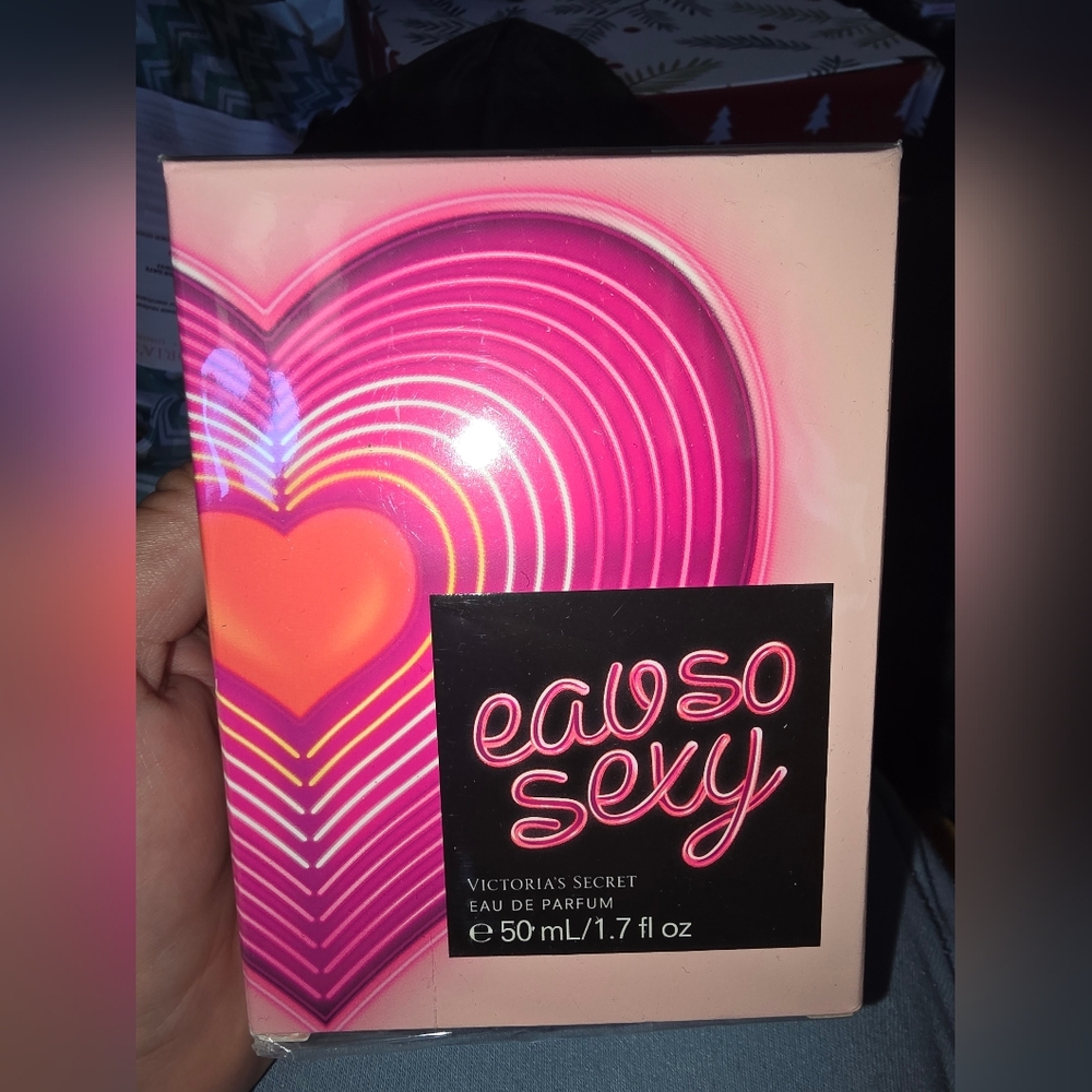 New Eau So Sexy Victoria's Secret